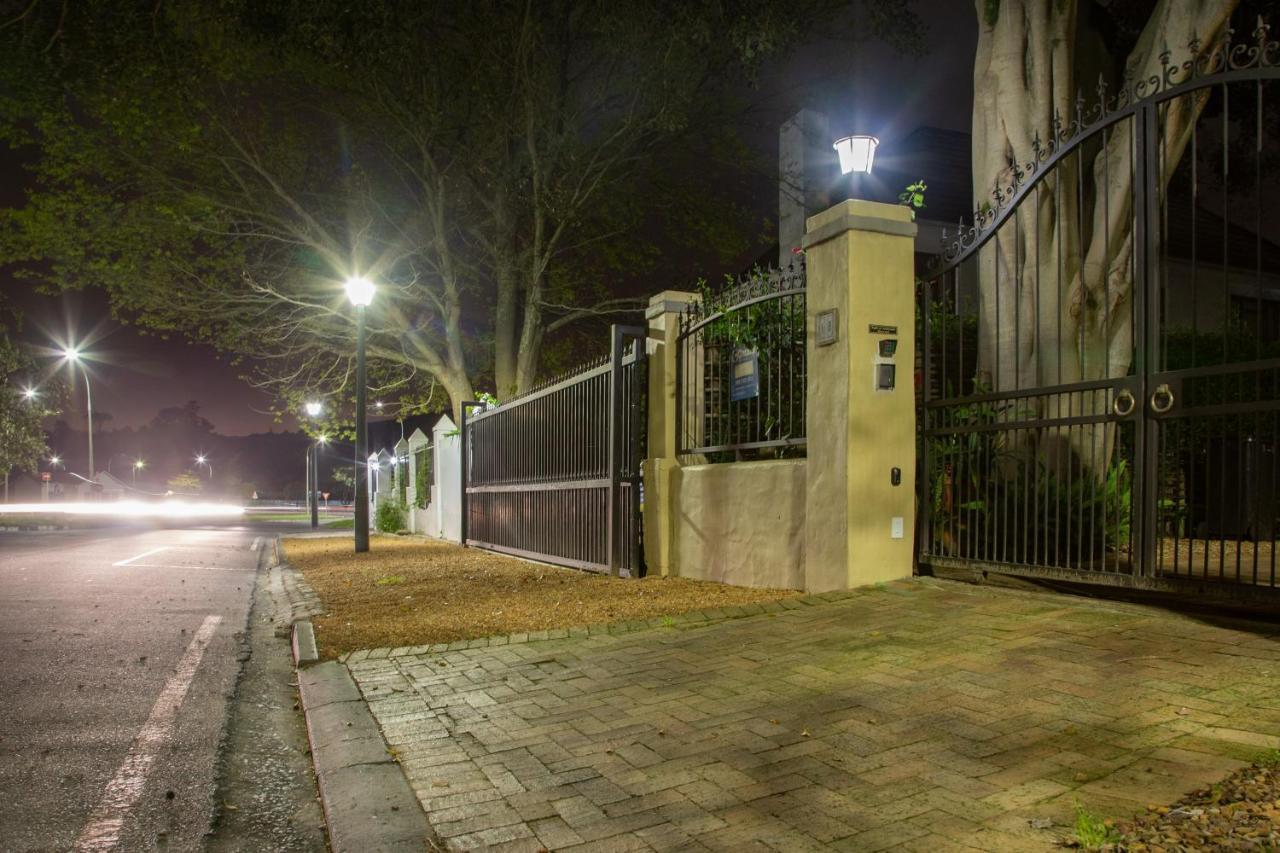 10 Alexander B&B Stellenbosch Exterior photo